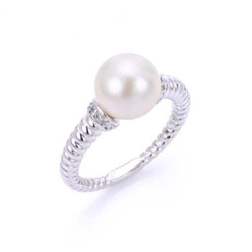 Twist Pearl Ring